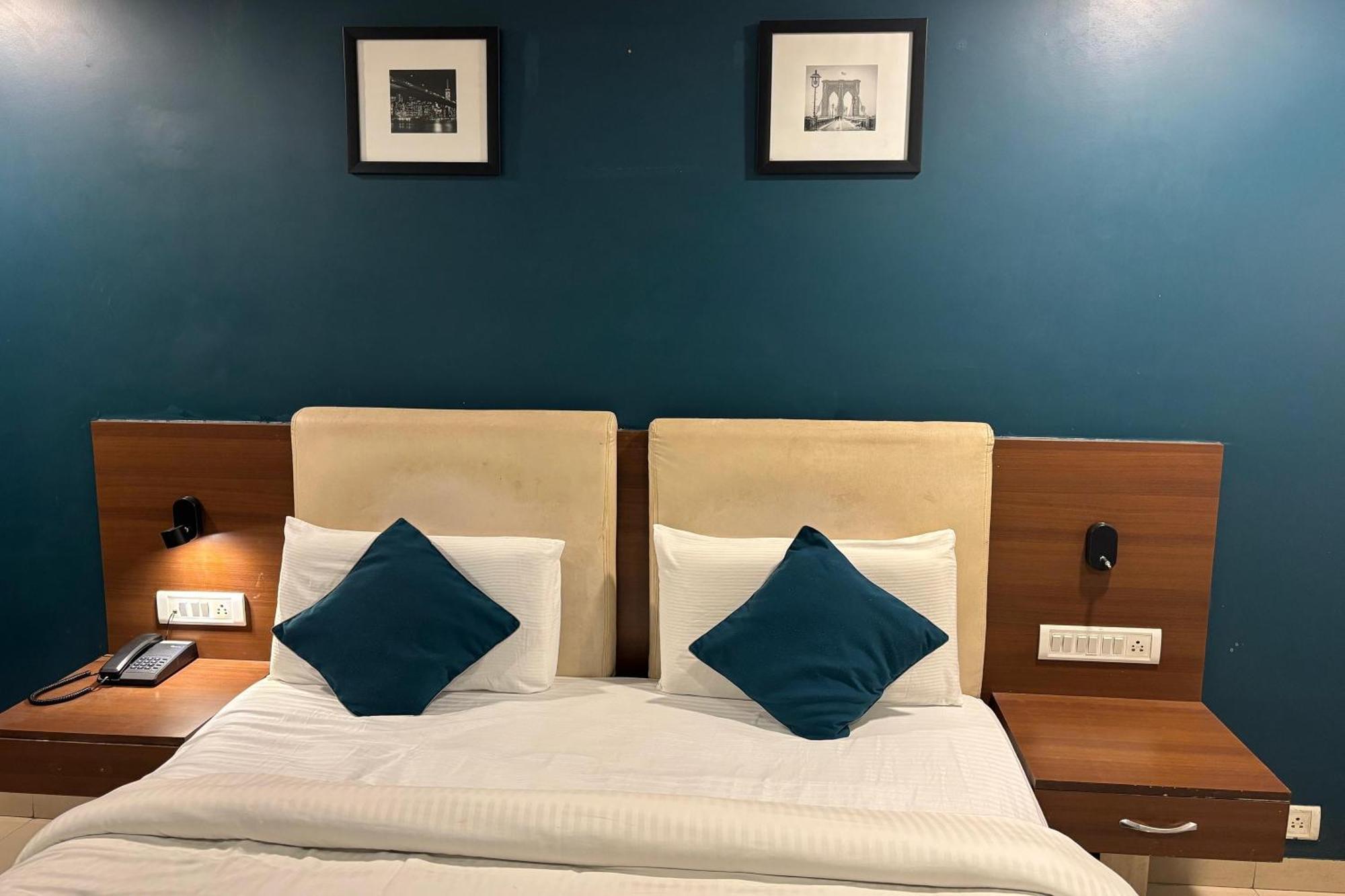 Hotel Concord Galaxy Bombay Eksteriør billede